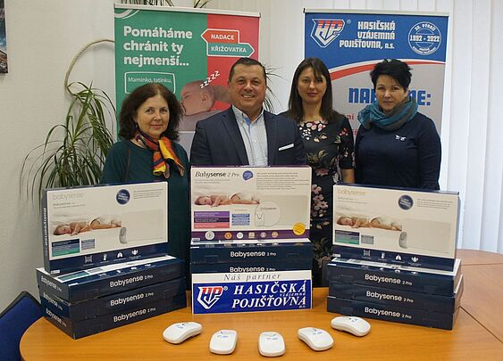 Monitory dechu pro nadaci Křižovatka